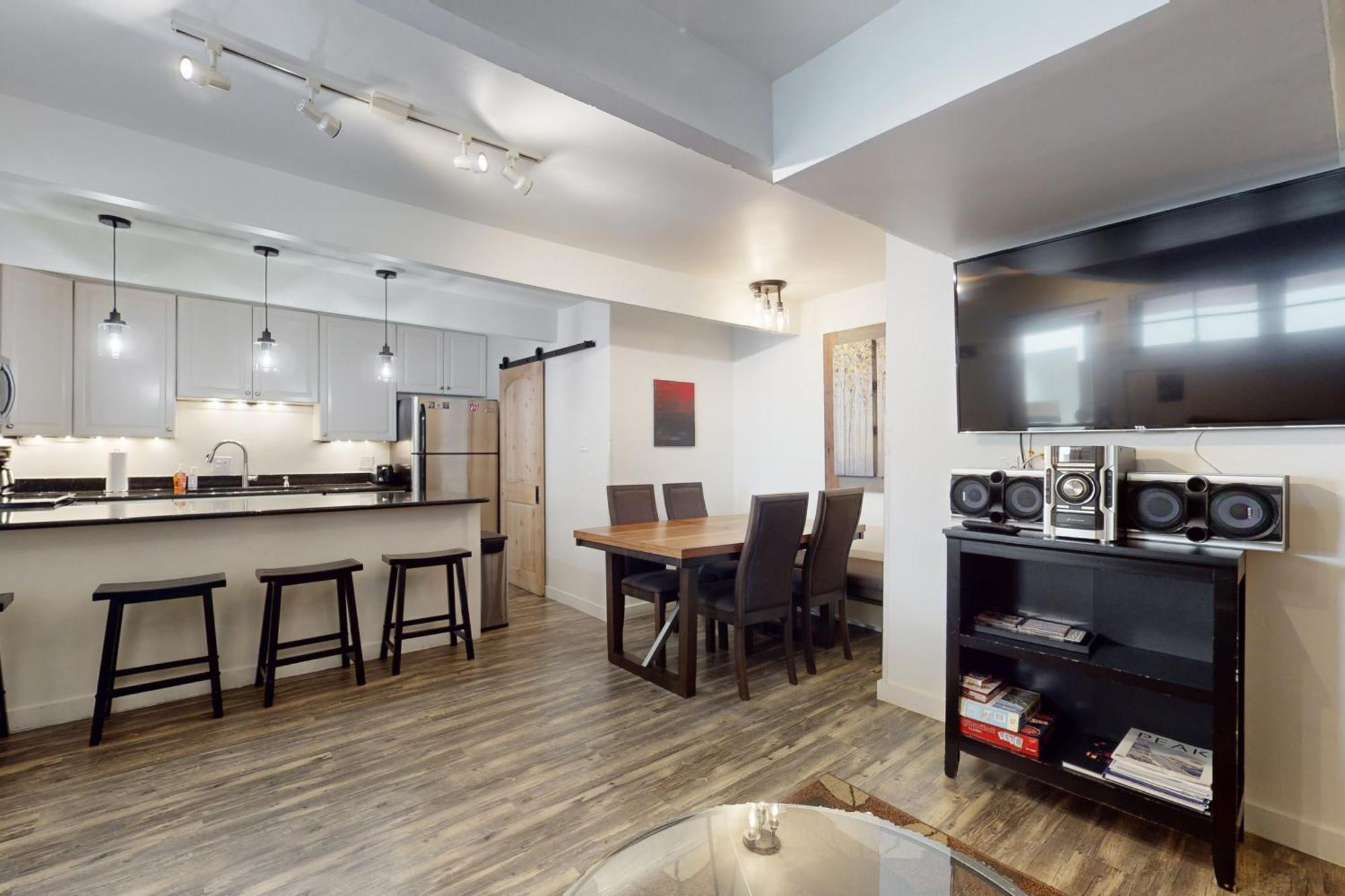 Downtown Beauties Villa Aspen Exterior photo