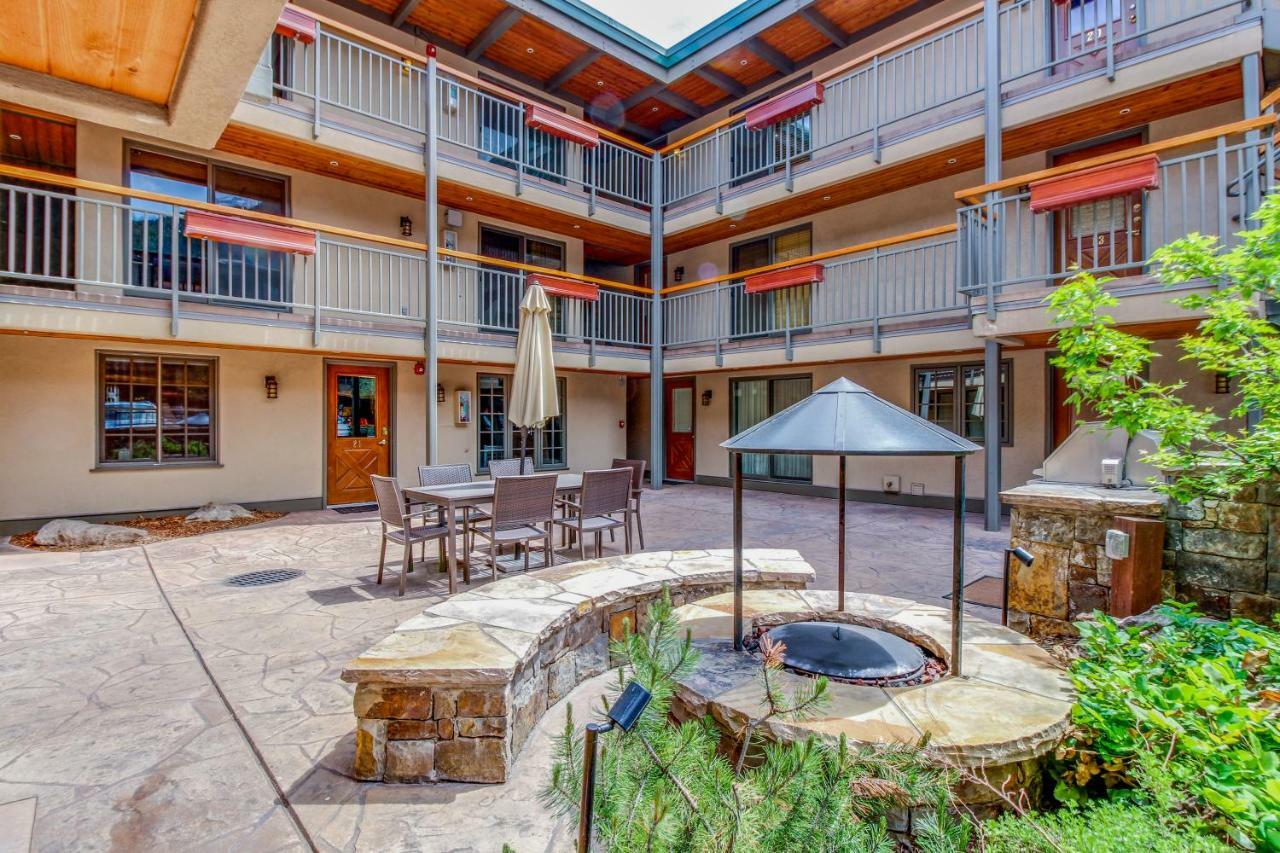 Downtown Beauties Villa Aspen Exterior photo